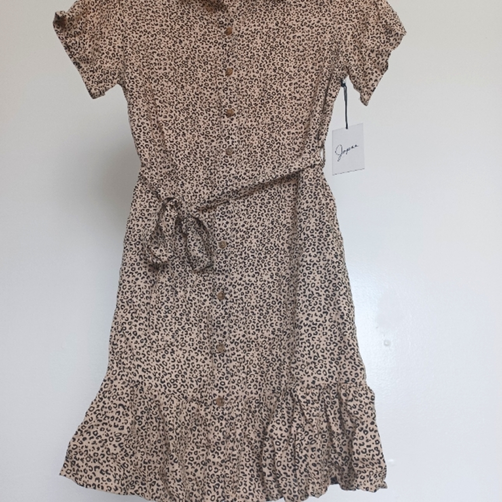 Cheetah Print Dress w/ tie at waist (M)